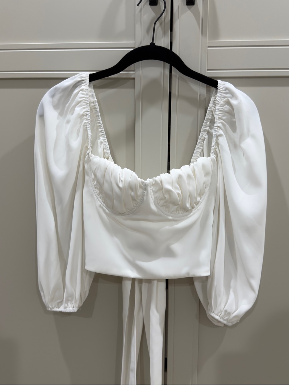 Elegant White Puff Sleeve Cropped Top